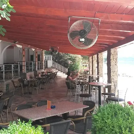 Apartman Monte Cristo 500M Do Plaze-Beach Maslenica Exterior photo