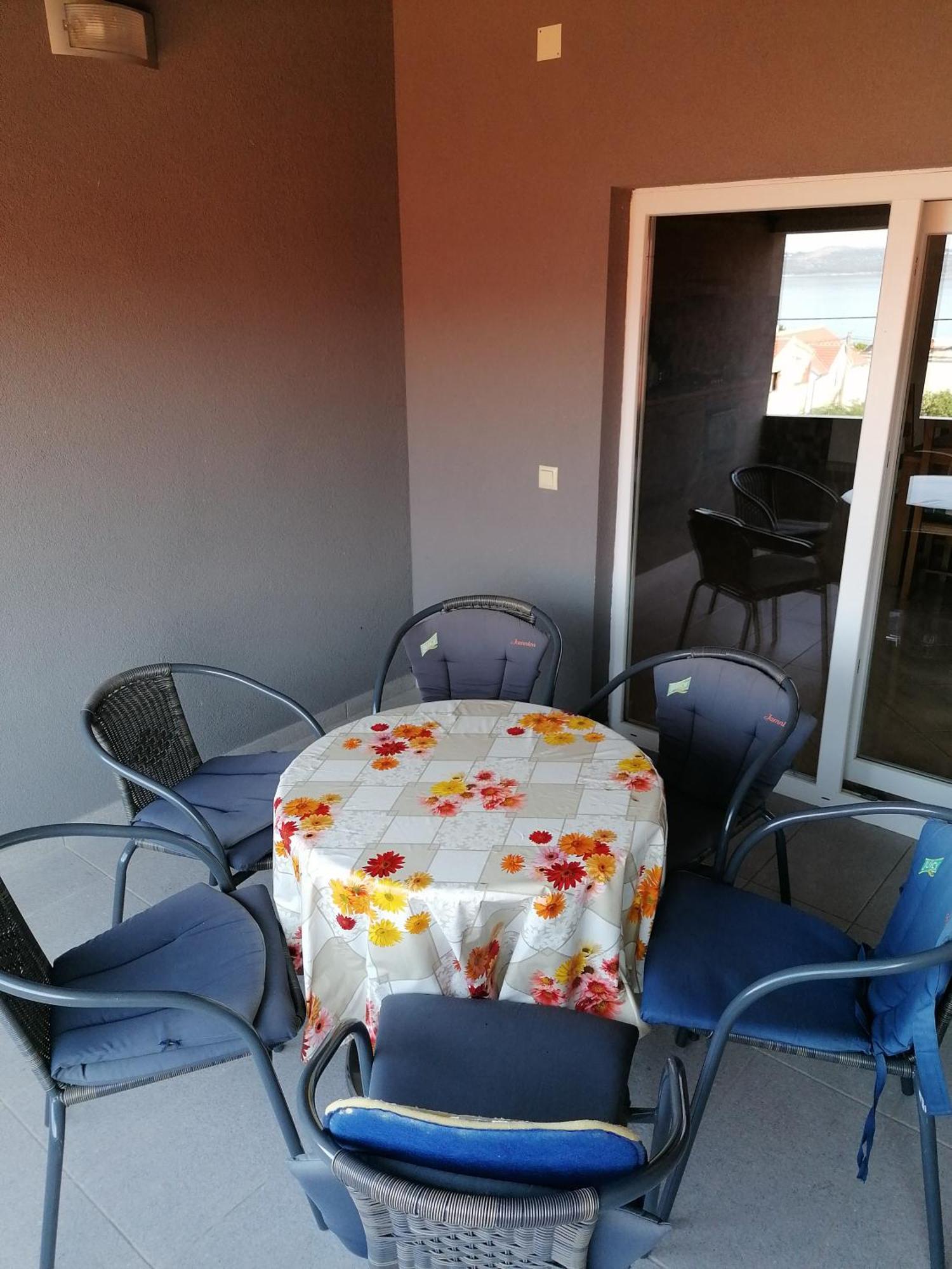 Monte Cristo 500m Do Plaze-beach Apartma *