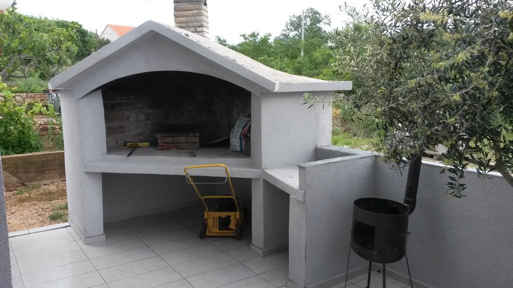 Monte Cristo 500m Do Plaze-beach Apartma *